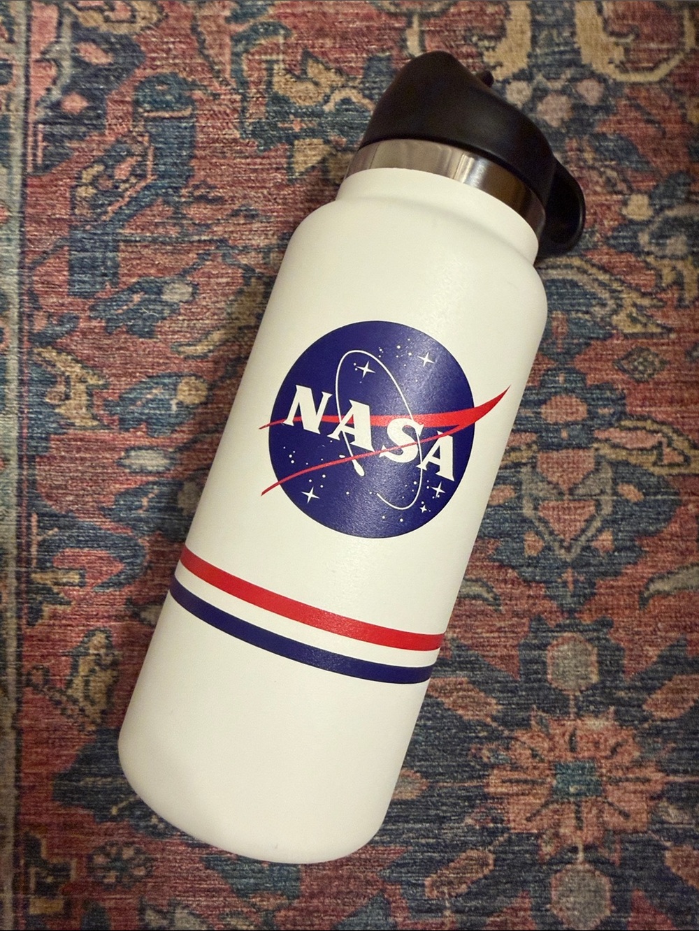 NASA 32 oz Hydro Flask